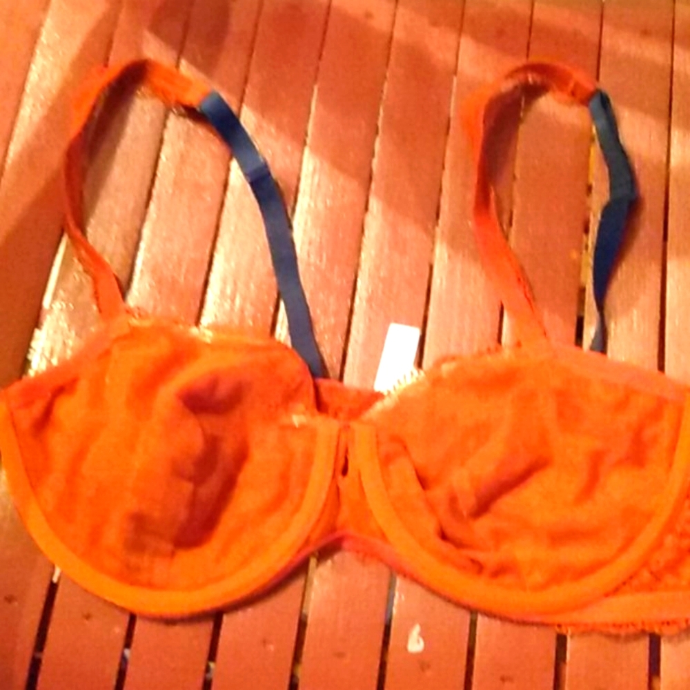 Bra